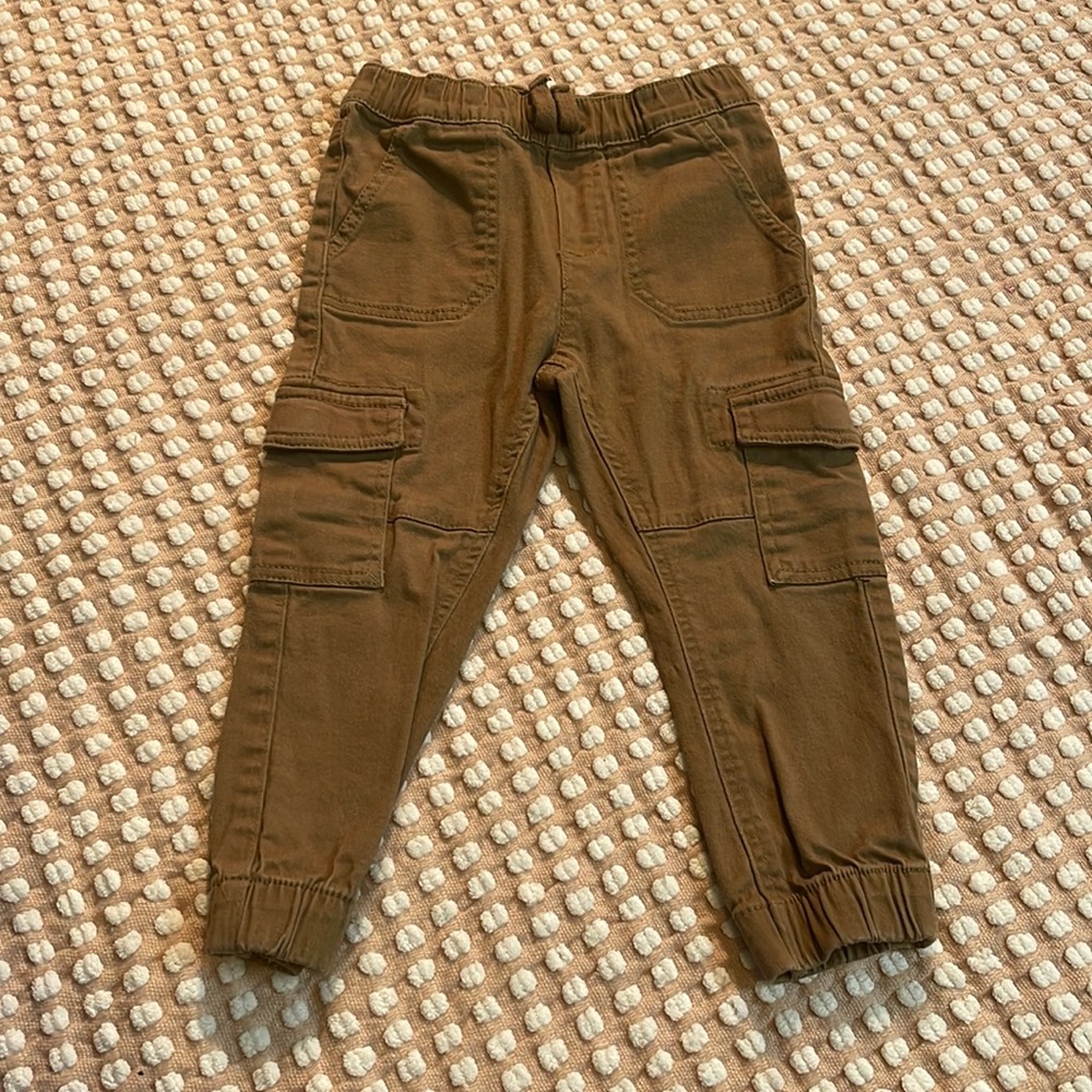 My sons gently worn clothing